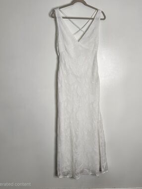 White Maxi Lace Slip Dress with V-Neck and Crossback